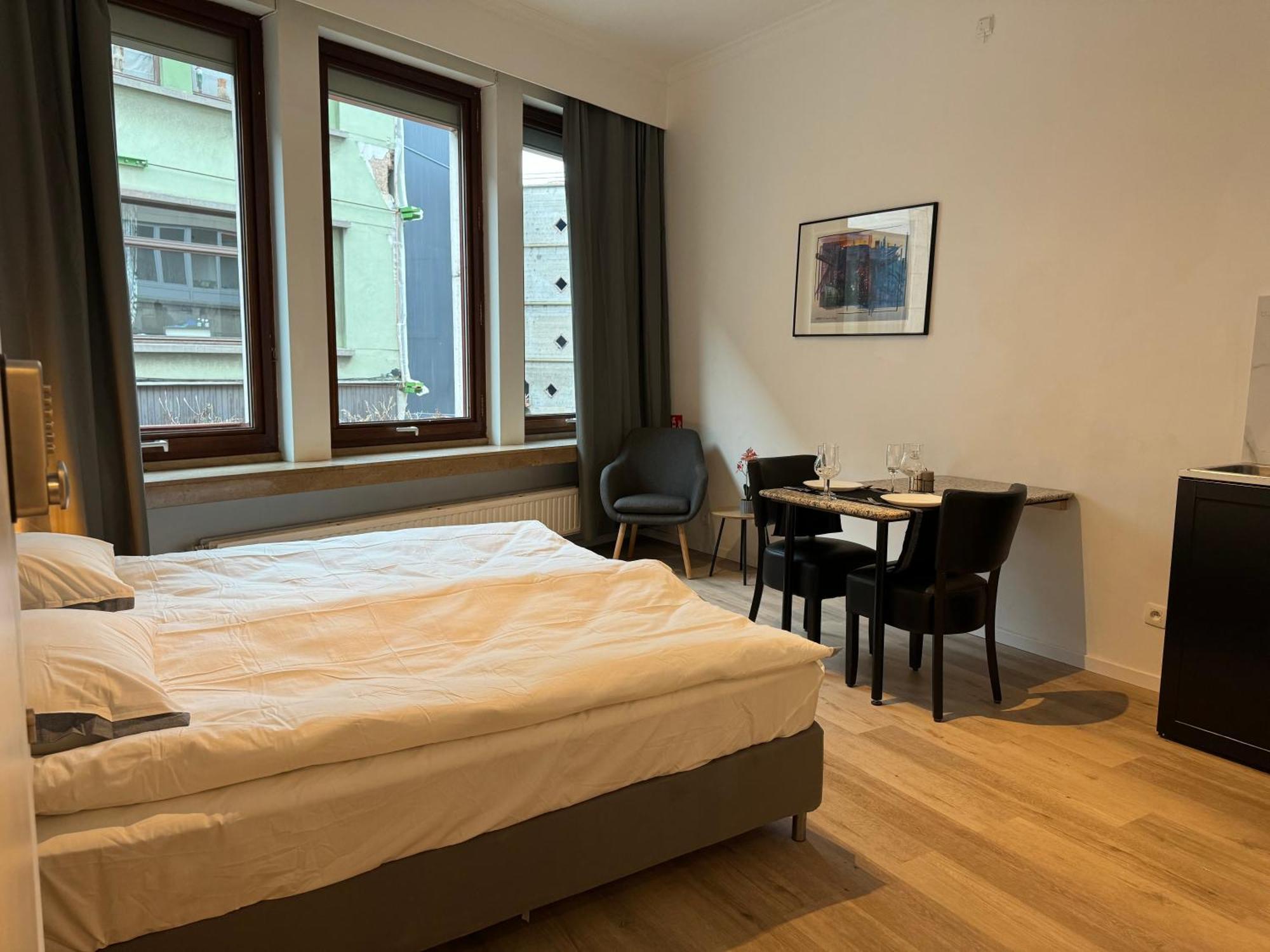 Two Bedroom Loft In The City Center By The Meir Amberes Exterior foto